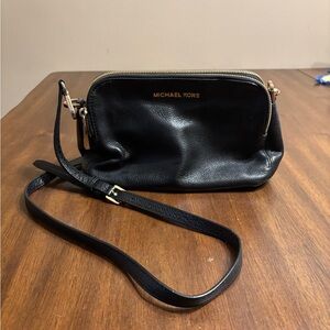 Black Michael Kors crossbody bag